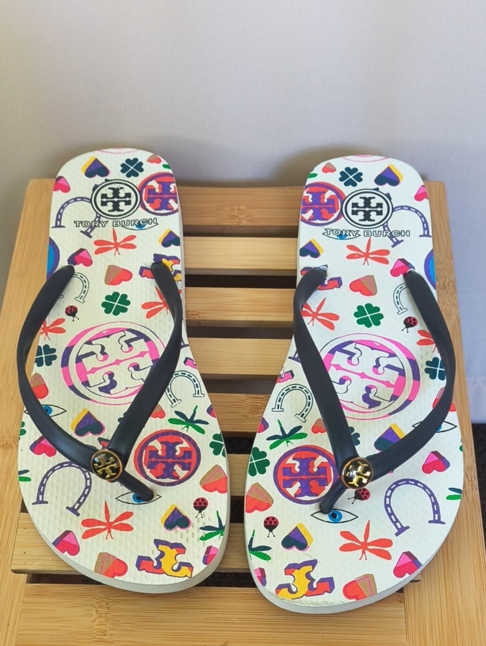 Tory Burch Lucky Charm Flip Flops Size 9.5
